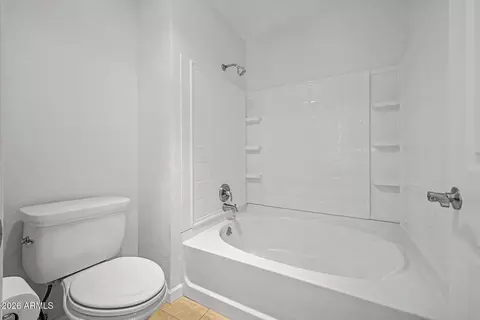 Bath - 3301 E Kelton Ln #103, Phoenix, AZ 85032 photo 2 of 2