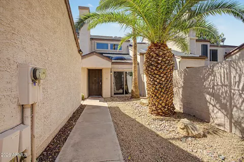 Exterior - 3301 E Kelton Ln #103, Phoenix, AZ 85032 photo 4 of 9
