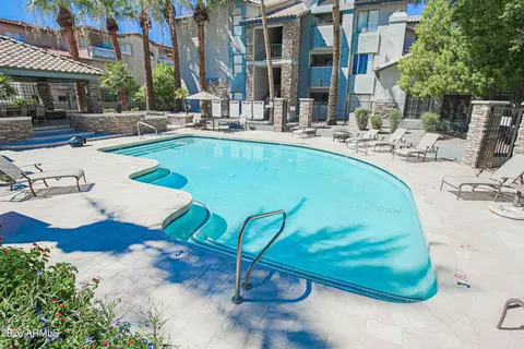 Exterior - 2025 E Campbell Ave #140, Phoenix, AZ 85016 photo 13 of 17