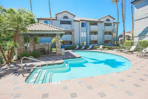 Exterior - 2025 E Campbell Ave #140, Phoenix, AZ 85016 photo 9 of 17