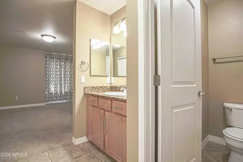 Bath - 2025 E Campbell Ave #140, Phoenix, AZ 85016 photo 3 of 3
