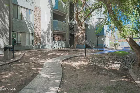 Exterior - 2025 E Campbell Ave #140, Phoenix, AZ 85016 photo 8 of 17