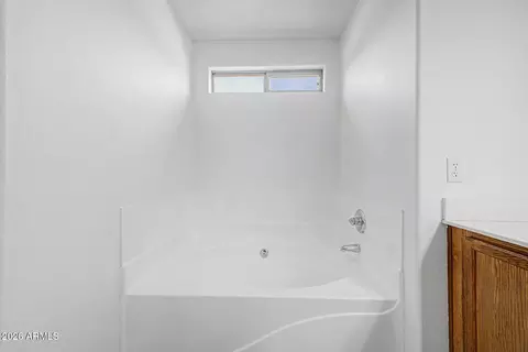 Bath - 3891 E Kent Ave, Gilbert, AZ 85296 photo 3 of 5