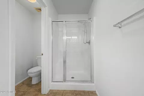 Bath - 3891 E Kent Ave, Gilbert, AZ 85296 photo 2 of 5