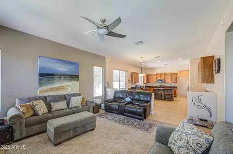 Living - 6960 S Forest Ave, Gilbert, AZ 85298 photo 4 of 5
