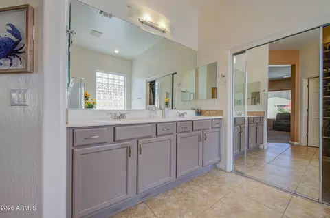 Bath - 6960 S Forest Ave, Gilbert, AZ 85298 photo 2 of 6