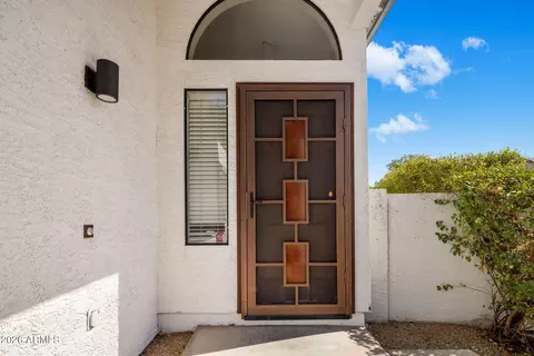 Entry Way - 717 E Sack Dr, Phoenix, AZ 85024 photo 2 of 2