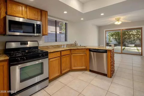 Kitchen - 717 E Sack Dr, Phoenix, AZ 85024 photo 1 of 3