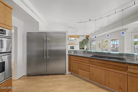 Kitchen - 1071 E Sandpiper Dr, Tempe, AZ 85283 photo 3 of 6
