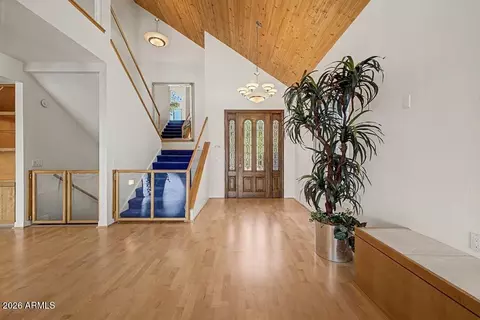 Entry Way - 1071 E Sandpiper Dr, Tempe, AZ 85283 photo 1 of 4