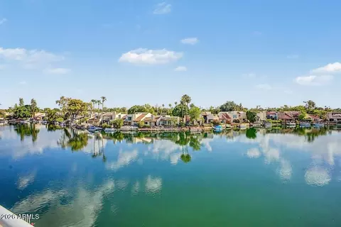 View/Area - 1071 E Sandpiper Dr, Tempe, AZ 85283 photo 4 of 16
