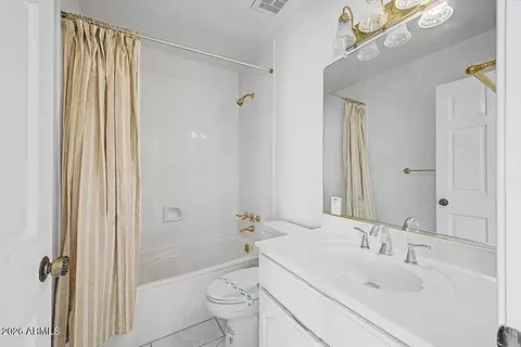 Bath - 1071 E Sandpiper Dr, Tempe, AZ 85283 photo 5 of 9
