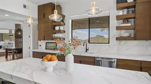 Kitchen - 7260 Eagle Crest Dr #34, Mesa, AZ 85207 photo 1 of 7