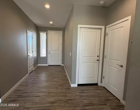 Entry Way - 39026 N 9th Ave, Phoenix, AZ 85086 photo 1 of 1