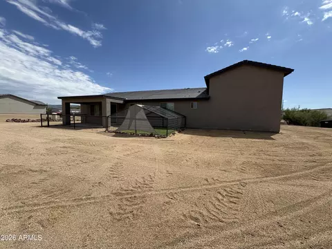 Exterior - 39026 N 9th Ave, Phoenix, AZ 85086 photo 4 of 4