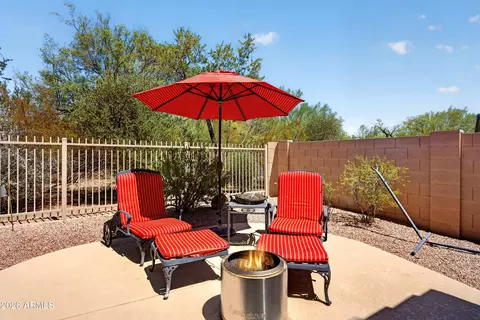 Exterior - 5016 E Robin Ln, Phoenix, AZ 85054 photo 5 of 8
