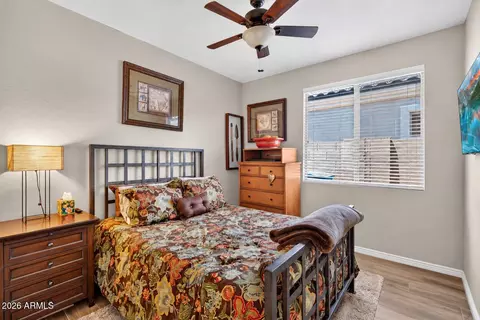 Bedroom - 5016 E Robin Ln, Phoenix, AZ 85054 photo 5 of 5