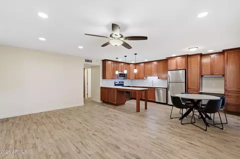 Other - 5525 E Thomas Rd #C2, Phoenix, AZ 85018 photo 1 of 7