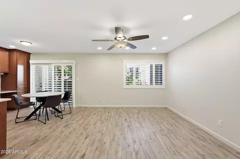 Dining - 5525 E Thomas Rd #C2, Phoenix, AZ 85018 photo 3 of 3