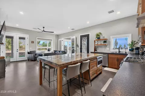 Kitchen - 4921 N Wolverine Pass Rd, Apache Junction, AZ 85119 photo 3 of 7