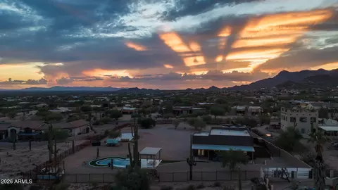View/Area - 4921 N Wolverine Pass Rd, Apache Junction, AZ 85119 photo 8 of 17