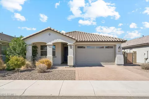 2824 W Rainbow Dr, San Tan Valley, AZ 85142