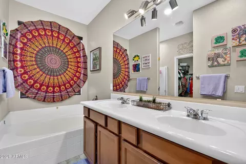 Bath - 3921 E Morelos St, Gilbert, AZ 85295 photo 1 of 2