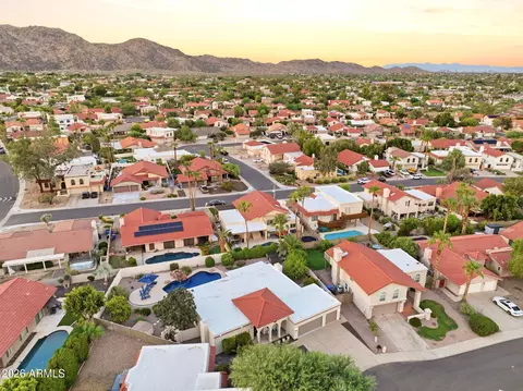 View/Area - 3846 E Keresan St, Phoenix, AZ 85044 photo 8 of 10
