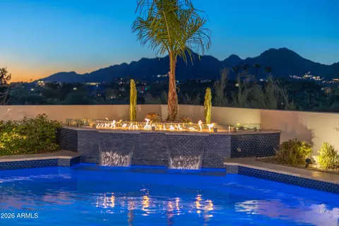 Exterior - 5724 N Echo Canyon Dr, Phoenix, AZ 85018 photo 21 of 27