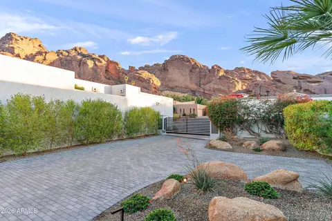 Exterior - 5724 N Echo Canyon Dr, Phoenix, AZ 85018 photo 27 of 27