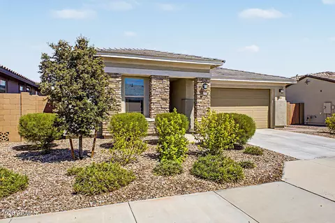 Exterior - 537 S Pheasant Dr, Gilbert, AZ 85296 photo 3 of 7
