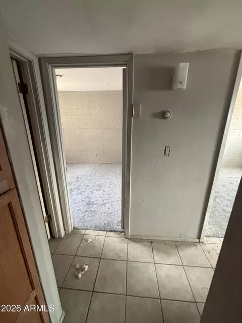 Entry Way - 2108 E Alta Vista Rd, Phoenix, AZ 85042 photo 1 of 1