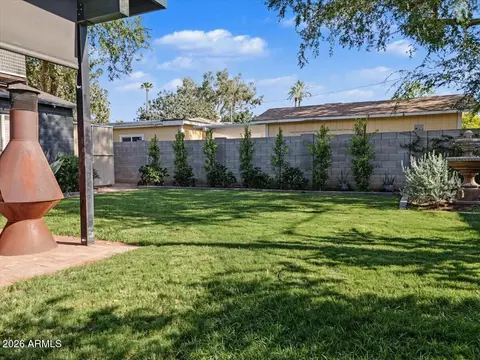 Exterior - 4446 N 33rd Pl, Phoenix, AZ 85018 photo 4 of 15