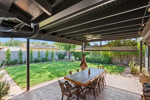 Exterior - 4446 N 33rd Pl, Phoenix, AZ 85018 photo 9 of 15