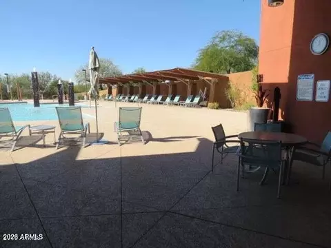 Exterior - 3866 E Cat Balue Dr, Phoenix, AZ 85050 photo 6 of 7