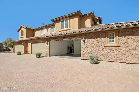 Exterior - 3866 E Cat Balue Dr, Phoenix, AZ 85050 photo 2 of 7