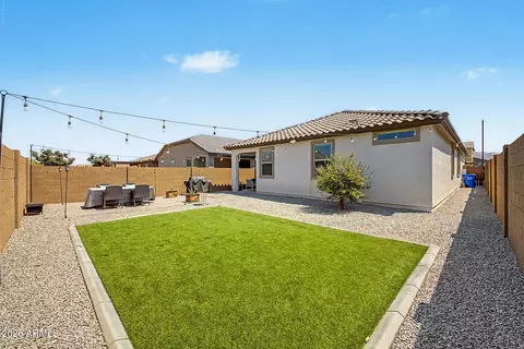 2516 W Hidalgo Ave, Phoenix, AZ 85041