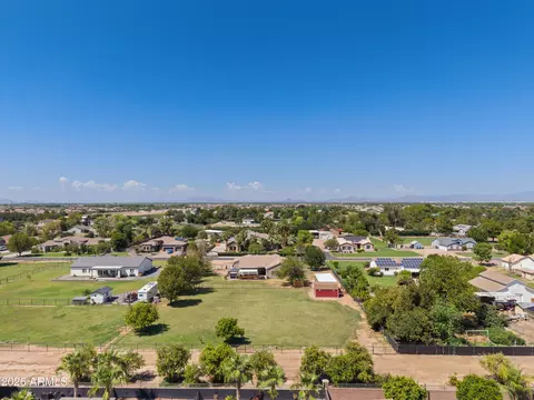 View/Area - 3785 E Via Del Rancho Rd, Gilbert, AZ 85298 photo 3 of 5
