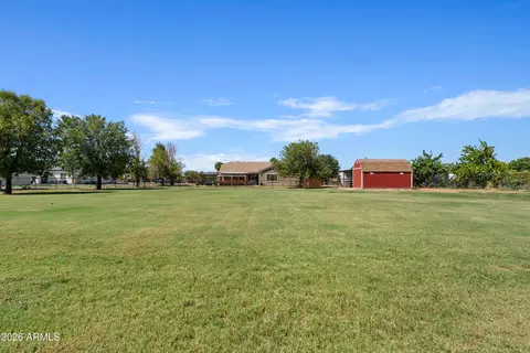 Exterior - 3785 E Via Del Rancho Rd, Gilbert, AZ 85298 photo 8 of 9