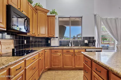 Kitchen - 3785 E Via Del Rancho Rd, Gilbert, AZ 85298 photo 1 of 5