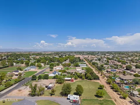 View/Area - 3785 E Via Del Rancho Rd, Gilbert, AZ 85298 photo 4 of 5