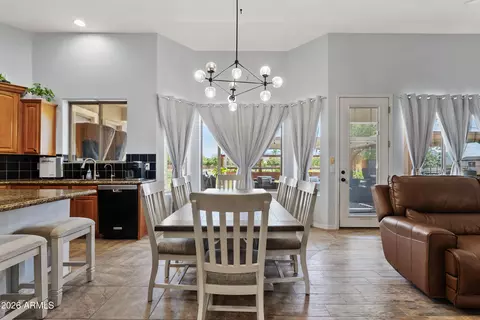 Dining - 3785 E Via Del Rancho Rd, Gilbert, AZ 85298 photo 2 of 2