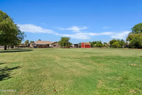 Exterior - 3785 E Via Del Rancho Rd, Gilbert, AZ 85298 photo 9 of 9