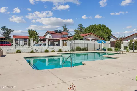 Exterior - 2842 E Beck Ln #4, Phoenix, AZ 85032 photo 3 of 3