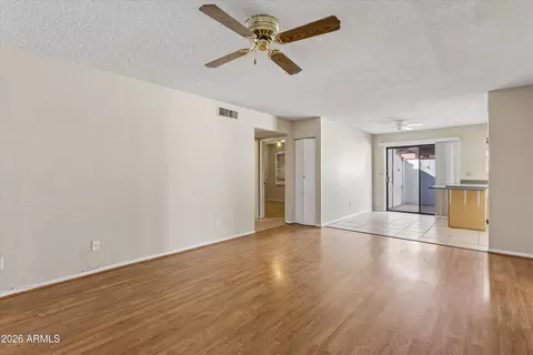 Living - 2842 E Beck Ln #4, Phoenix, AZ 85032 photo 1 of 3
