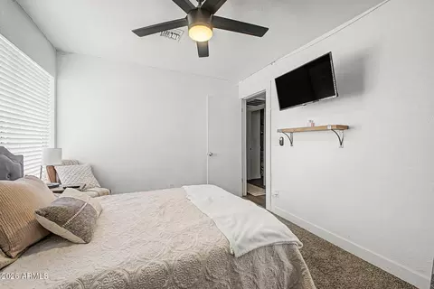 Bedroom - 4640 N 77th Dr, Phoenix, AZ 85033 photo 6 of 6