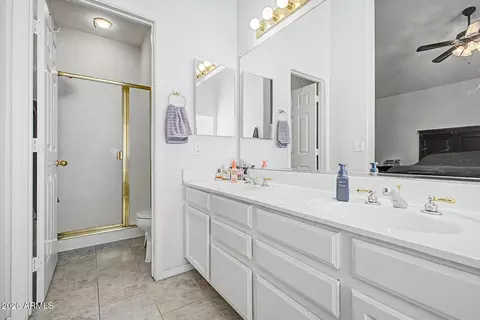 Bath - 4733 E Bighorn Ave, Phoenix, AZ 85044 photo 2 of 4