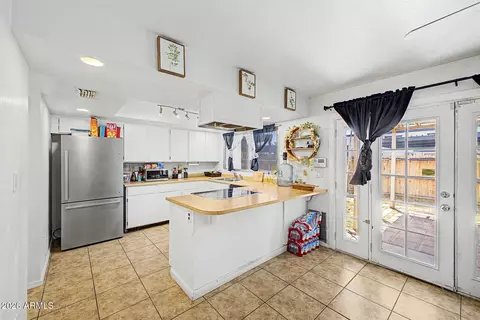 5419 W Butler Dr, Glendale, AZ 85302