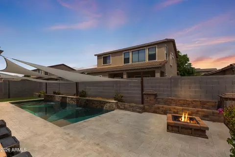 Exterior - 2272 E Cochise Ave, Apache Junction, AZ 85119 photo 4 of 6