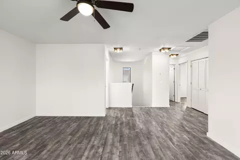 Living - 2272 E Cochise Ave, Apache Junction, AZ 85119 photo 1 of 2